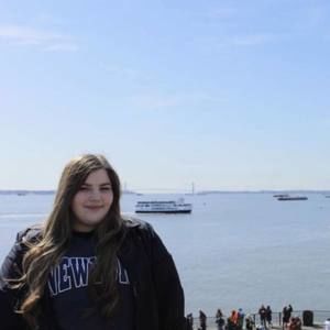 Meet your Posher, Alyssa